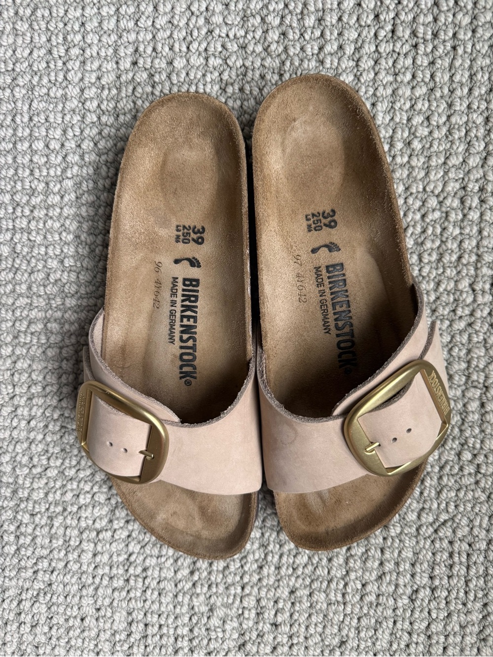 Birkenstock Madrid Sandals with Gold Buckle in Tobacco Brown Size 39 - Picture 3 of 4